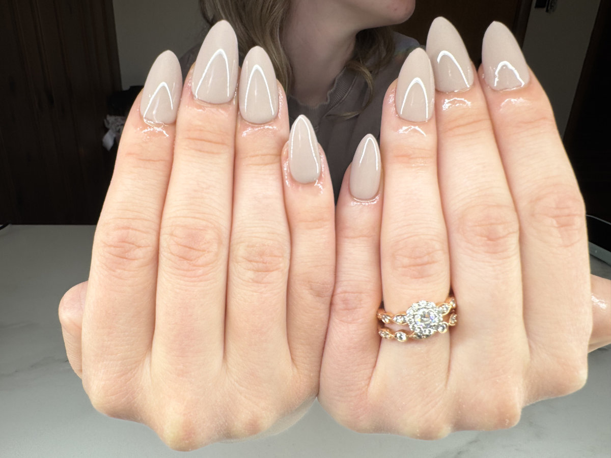 photo of manicured nails 3